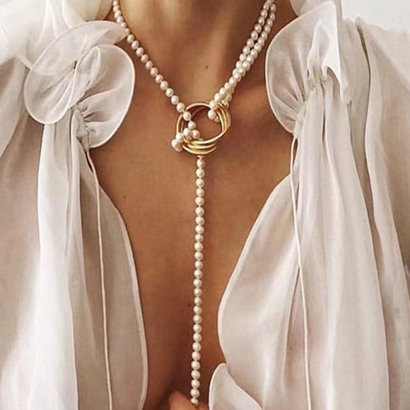 . Jewelry - Trendy Gold Womens Necklace
